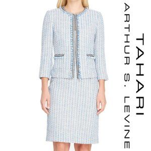 Fun White/Gray/Blue Tweed + Chain Tahari Suit Sz 4